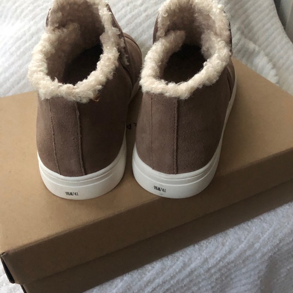 Lucky Brand short boot - Picture 5 of 5